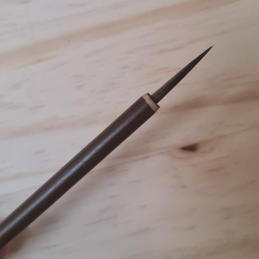 Fine line chinese style paintbrush