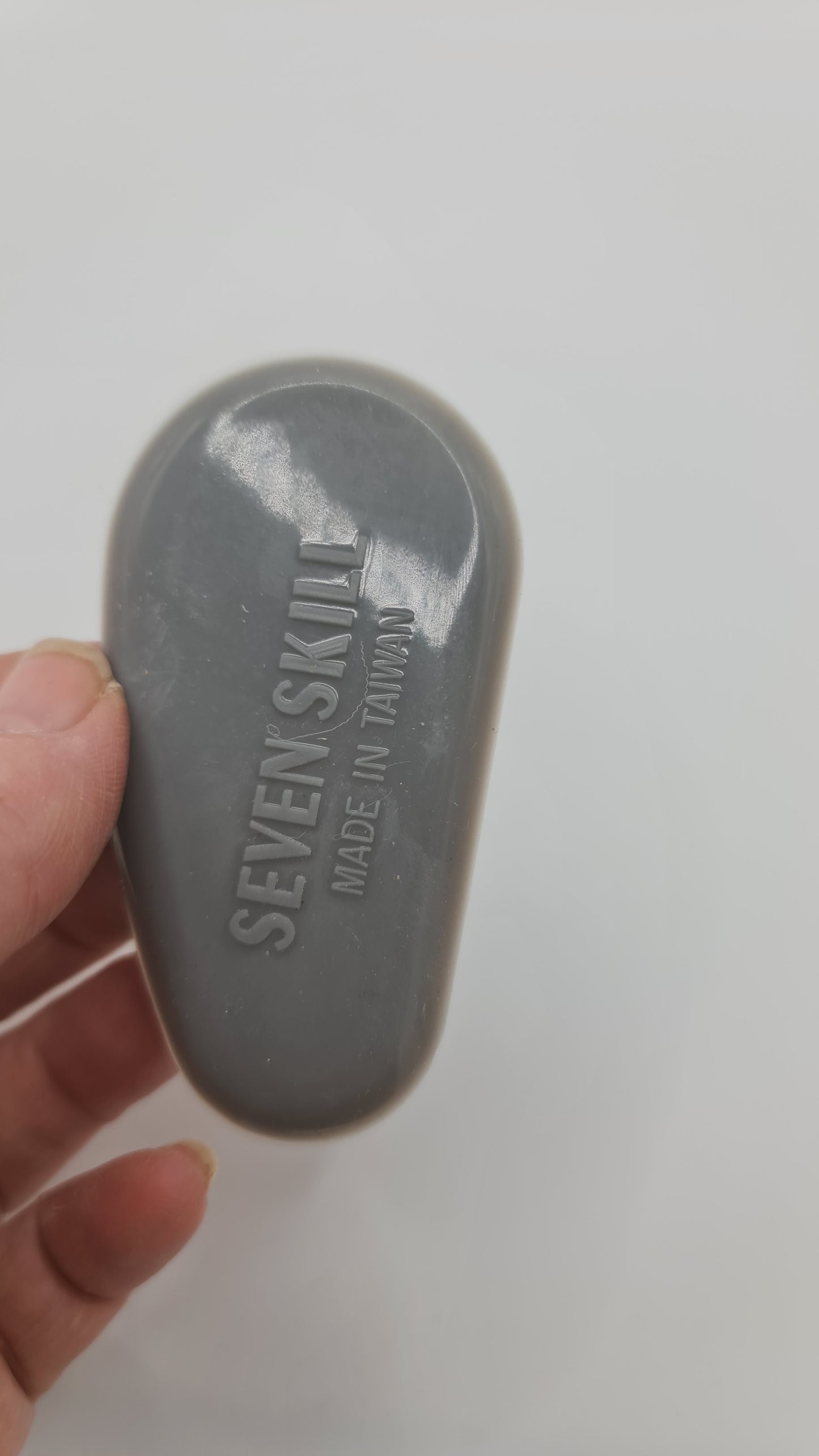 Small flexible kidney
