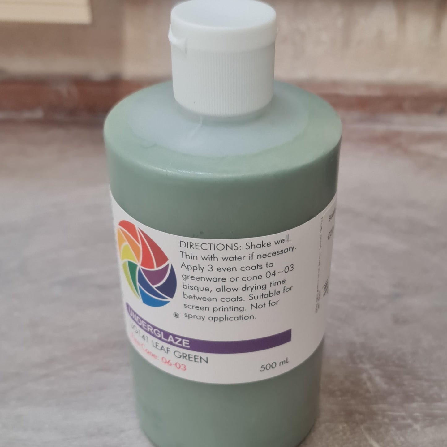 Chrysanthos Leaf Green underglaze