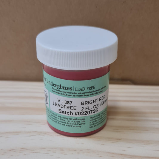 Amaco Velvet Brush-On Underglaze: Bright Red 59ml